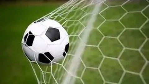 郭德纲辟谣德云社上市传闻：金钱非我所求